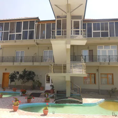 Krispal Hotel Korce