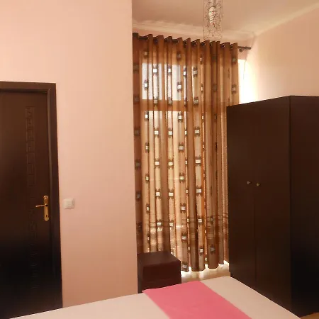 Hotel Krispal