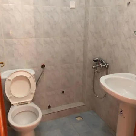 Hotel Krispal *
